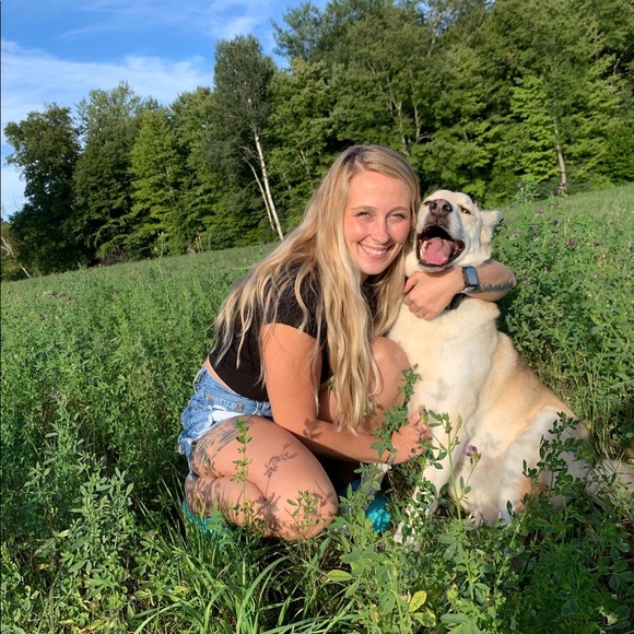 Meet your Posher, Kelsey - Picture 1 of 1